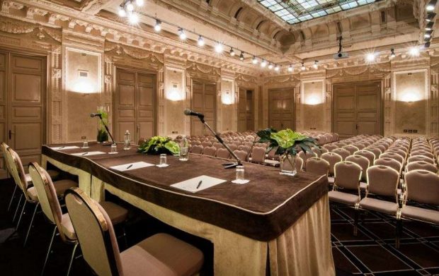 grand-hotel-baglioni-firenze-sala-congressi